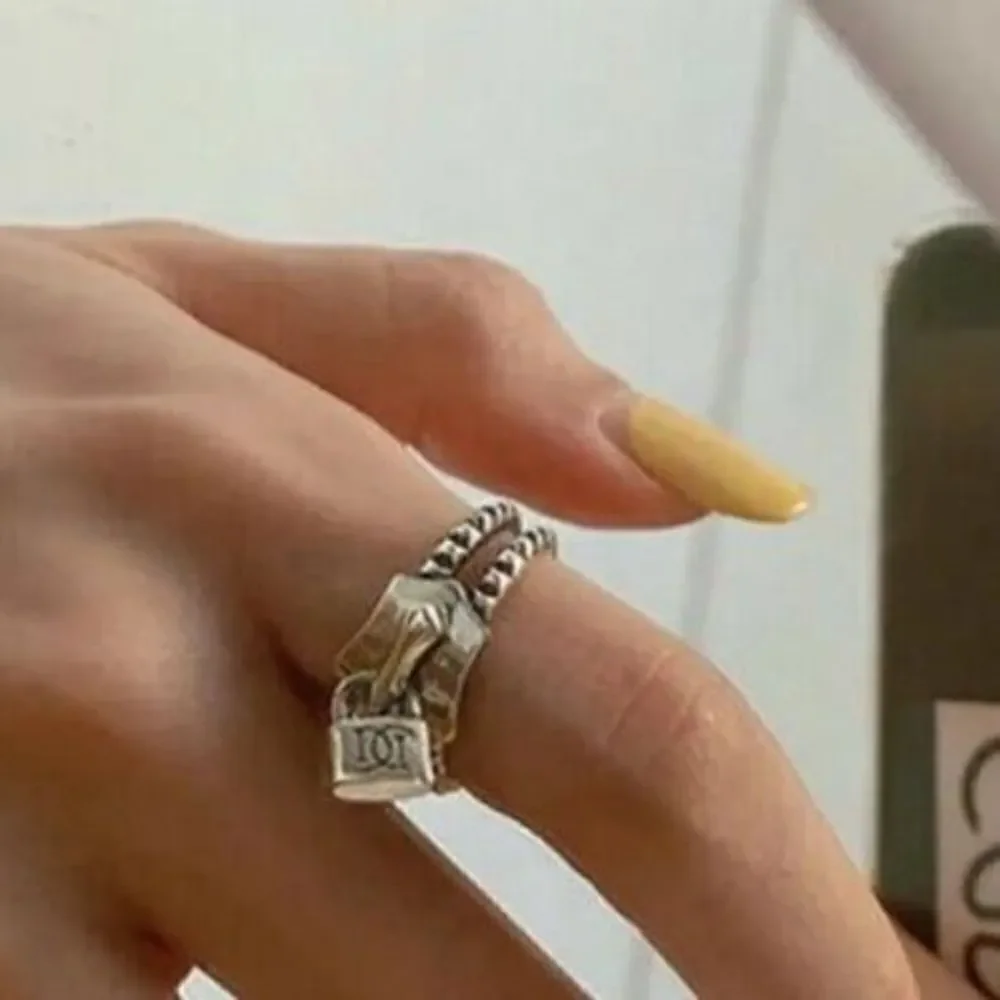 The Zip Me Up Ring with zipper detail in 925 silver
